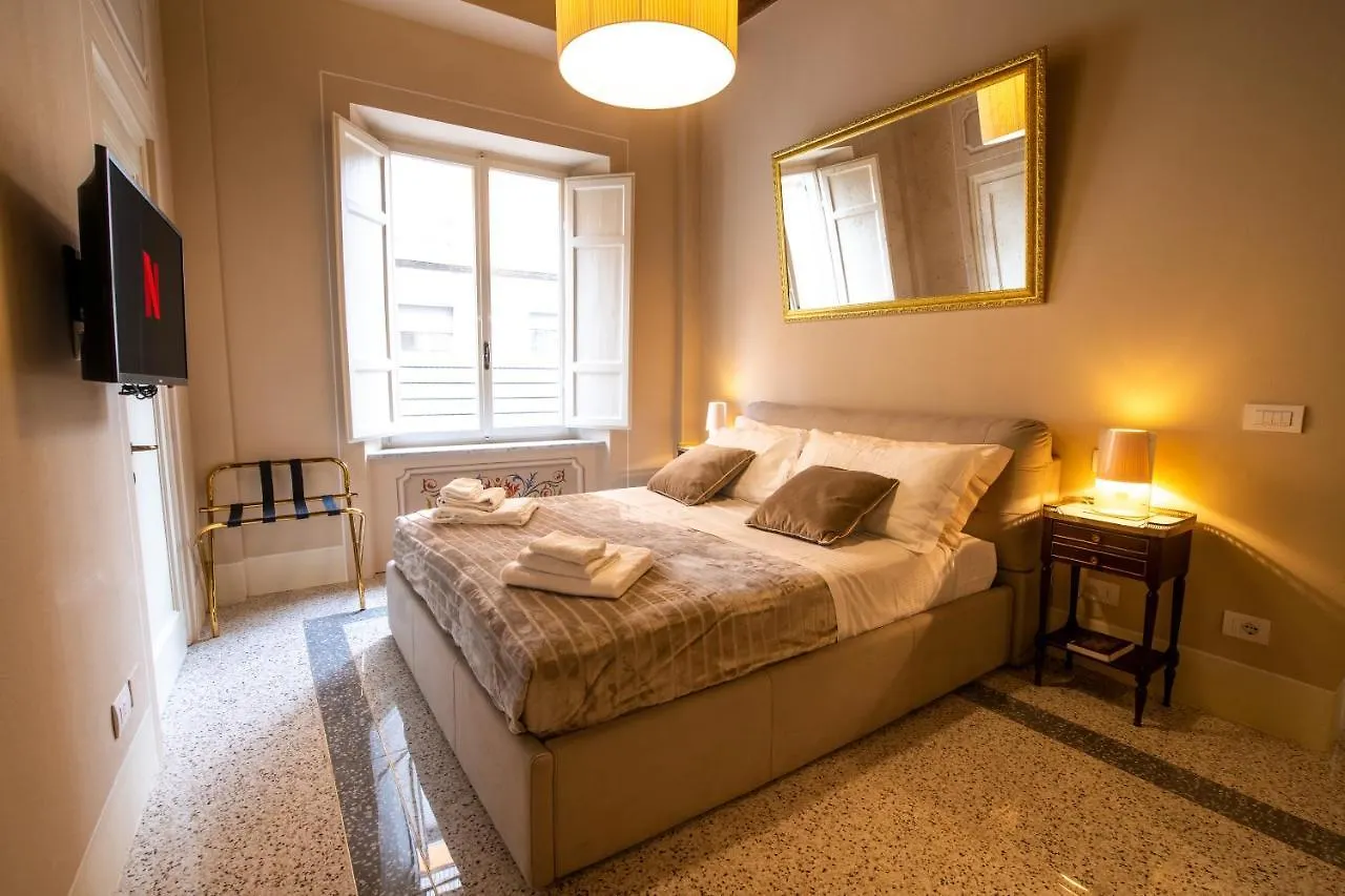 Noble Floor - Luxury Apartment Lucca