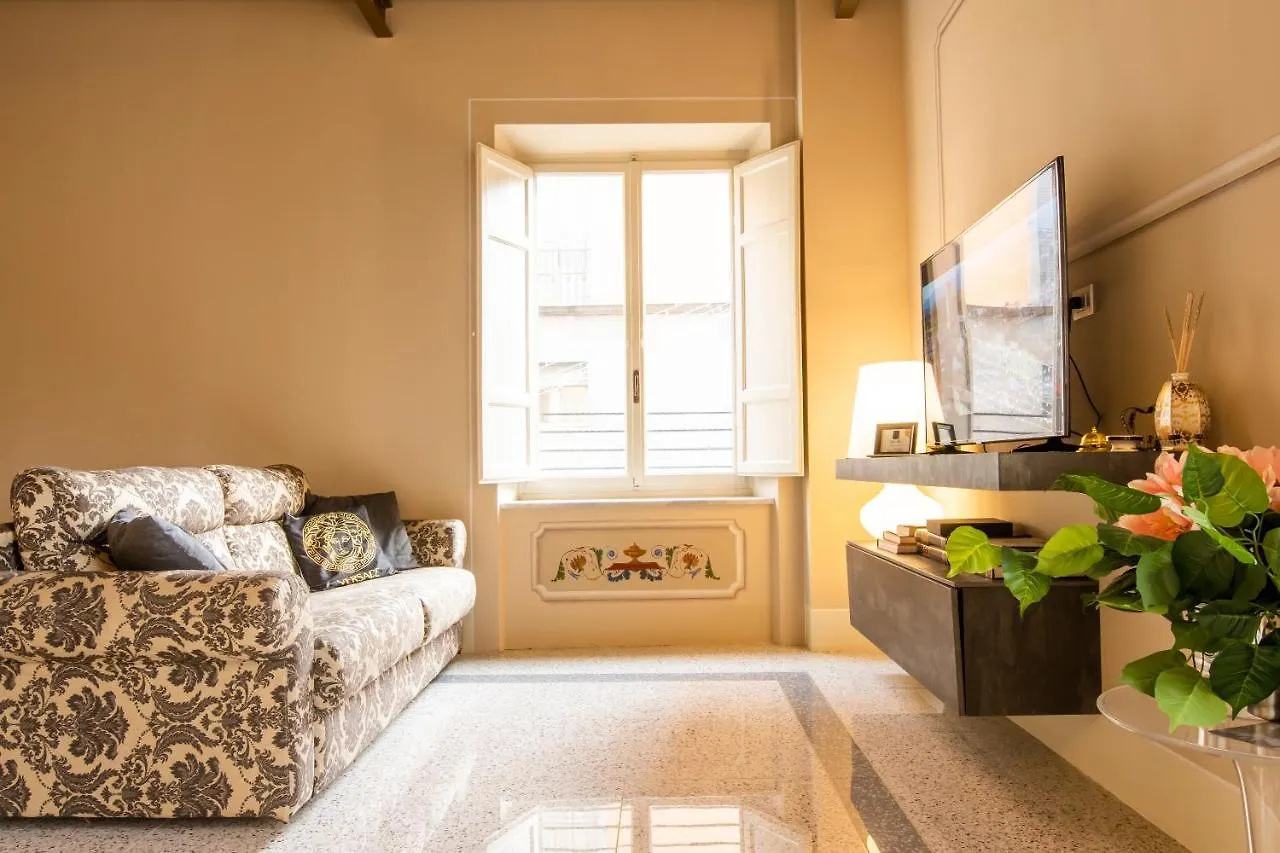 Noble Floor - Luxury Apartment Lucca